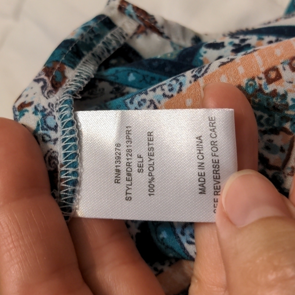 Pretty Lightweight Patterned Top By Dr2 Size Small - image 7